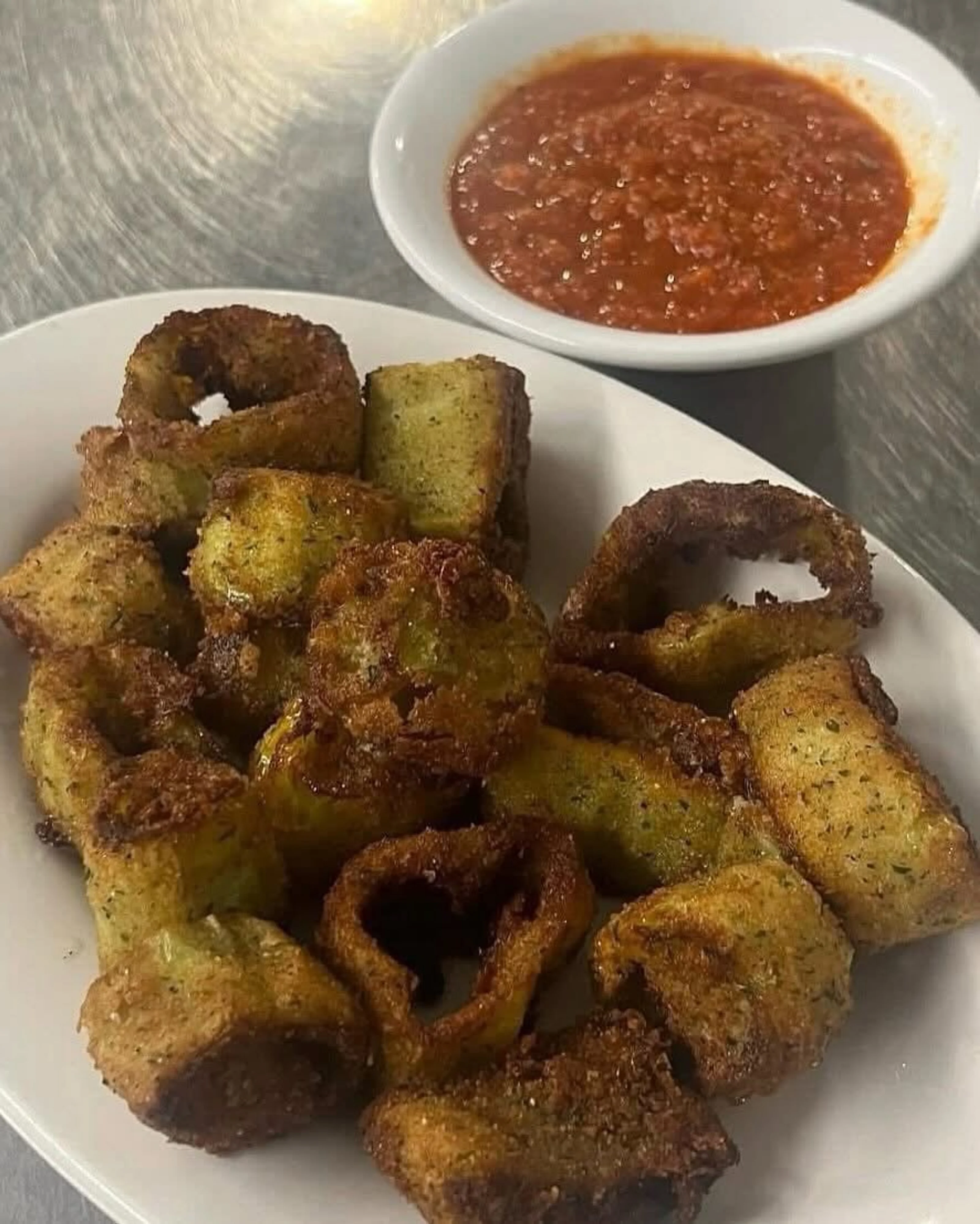 Calamari appetizer at Rizzo's